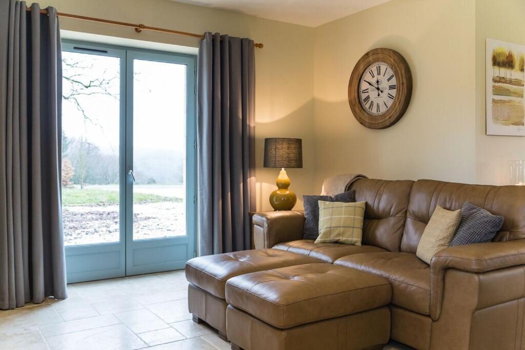 Luxury 3 Bed Home With Heated Swimming Pool Air Con And Boules Pitch Salignac-Eyvigues Экстерьер фото